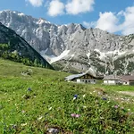 Valdo * Seefeld in Tirol