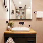 Valdo Apartment